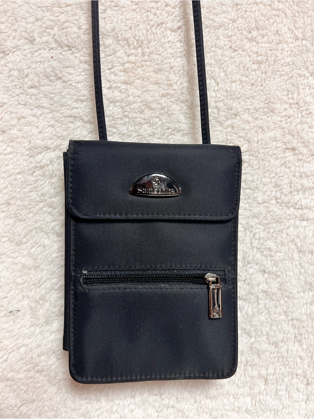 Samsonite Black Crossbody Bag with Silver Hardware